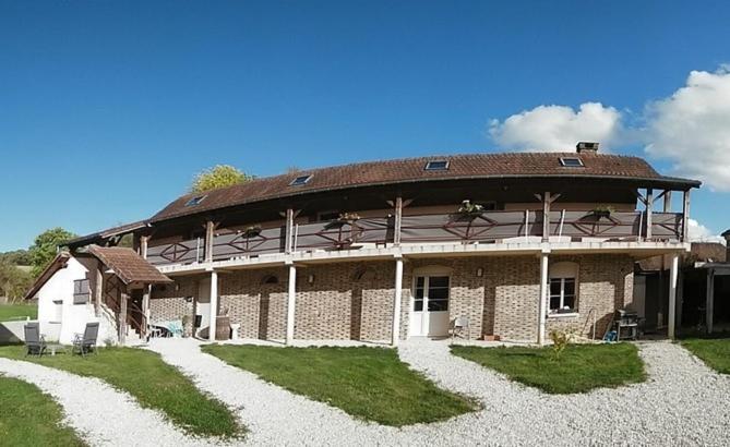 Les Gites Du Lavoir Villemoiron-en-Othe Luaran gambar